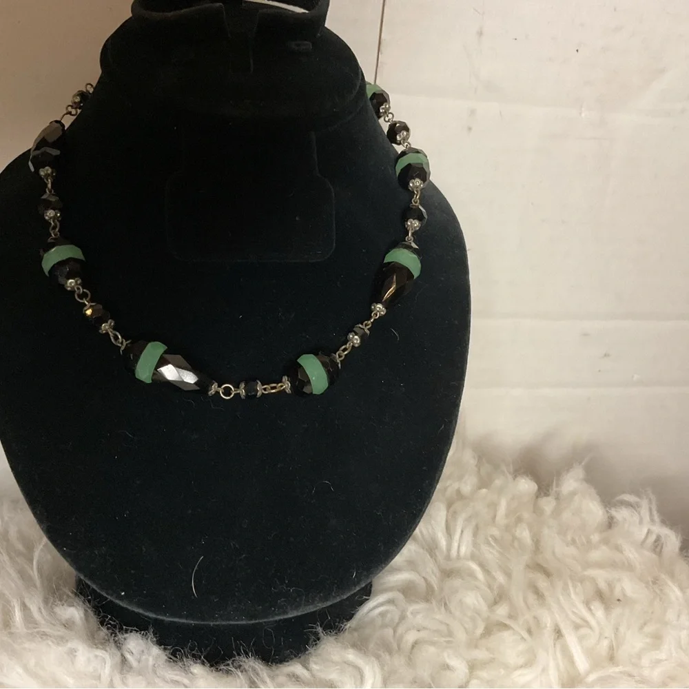 Vintage Green and Black glass bead mid century modern necklace